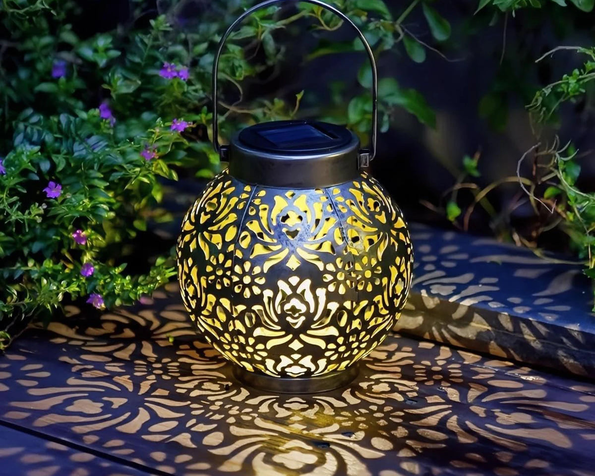Solar Hollow-Design Outdoor Hanging Lantern Light